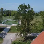 Zoeldhaz شقة Balatonmáriafürdő