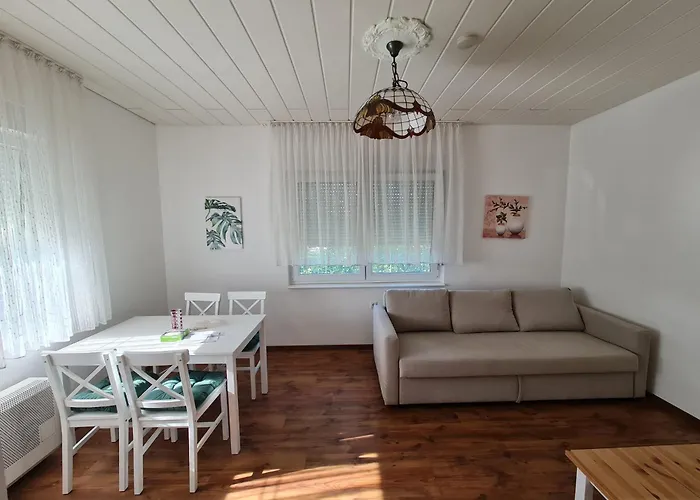 Zoeldhaz Apartment *